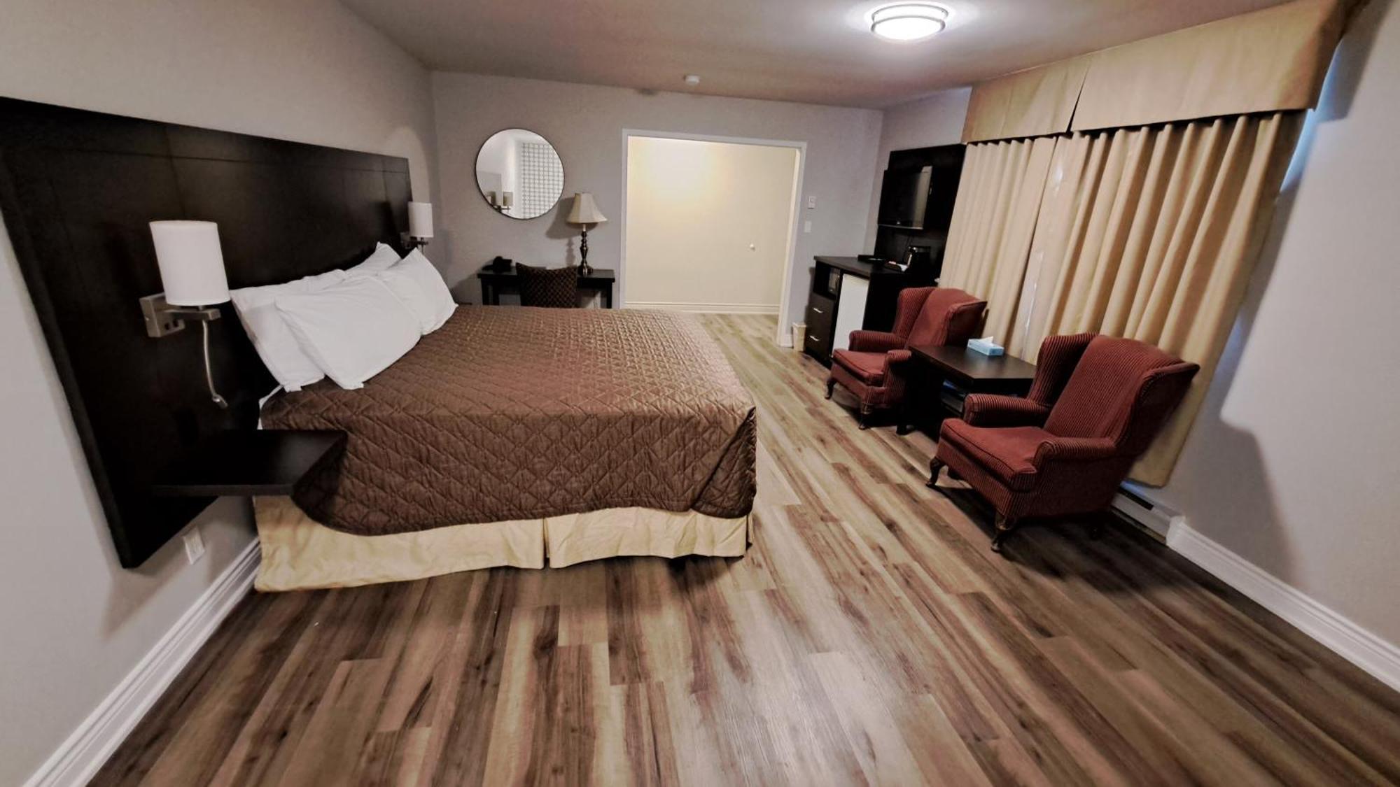 Cedar Lodge Motel Goderich Bagian luar foto