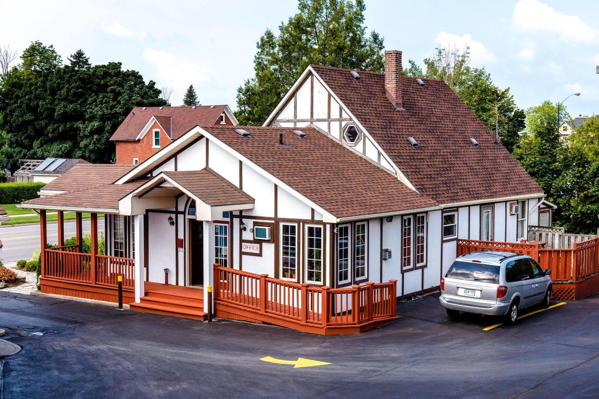 Cedar Lodge Motel Goderich Bagian luar foto
